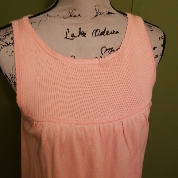 Pale Orangey-Pink Knit Tank *NWT* - Picture 2 of 8